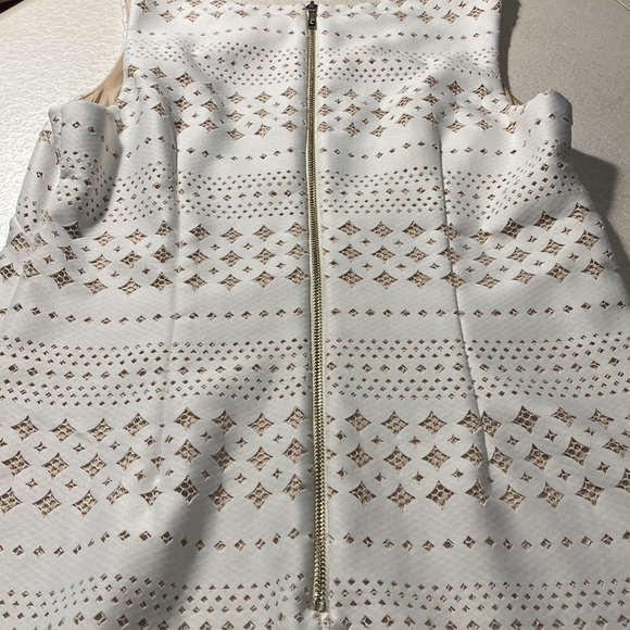 Eliza J Laser Cut Sheath Cream over tan Dress sz M/L EUC - Picture 9 of 16